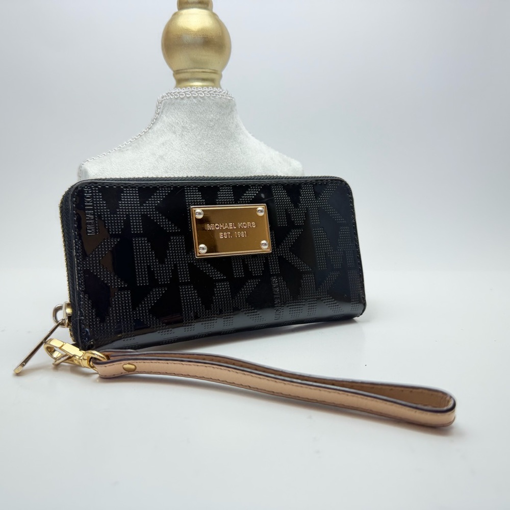 Michael Kors Black and Gold Logo Wristlet